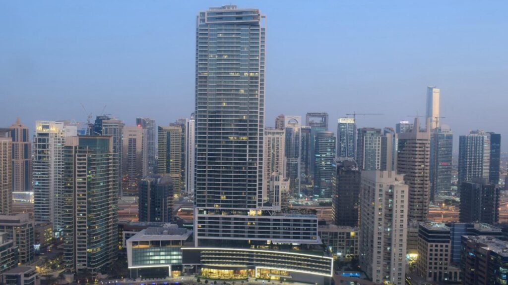 Vida Residences Dubai Marina  / ヴィダ レジデンス ドバイ マリーナ
